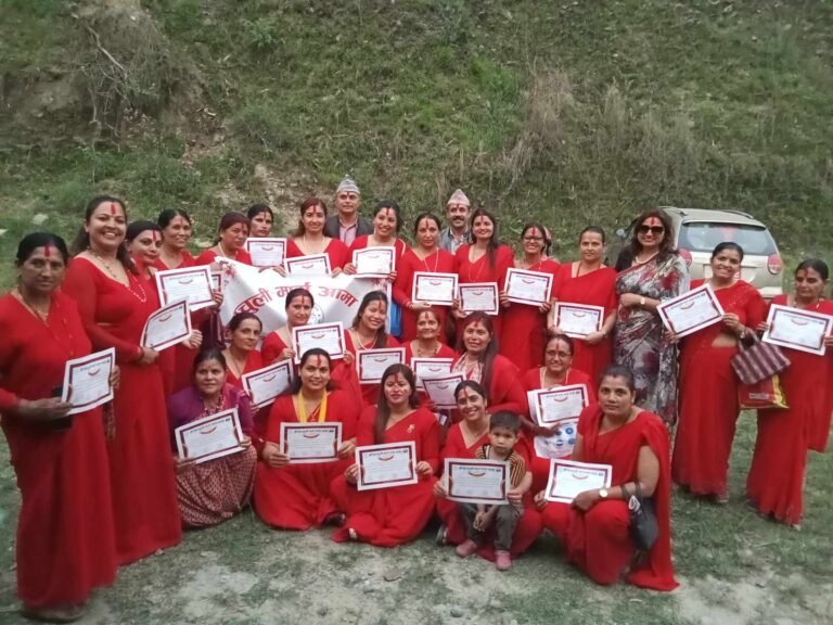 हिमचुली मार्ग आमा समुह  पाेखरा -३० काे उद्घाेषण कला तालिम सम्पन्न